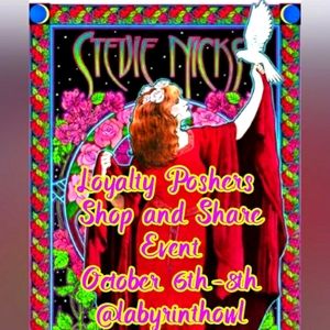 Stevie Nicks live show at 2pm CT. Please come twirl and sell with me.🖤🌛🕊🎤